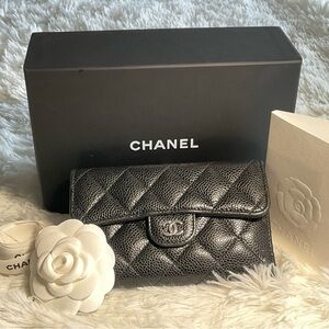 ***SOLD***Chanel Caviar Flap Wallet with silver hardware